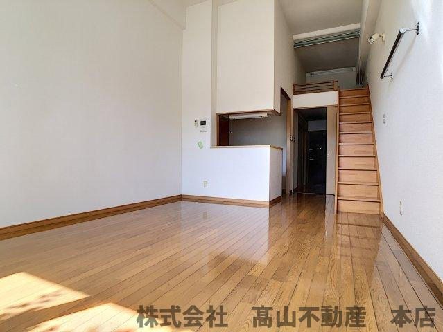 レジェンド桜　参番館の居間・リビング