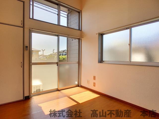 ヴィラパークＩの洋室