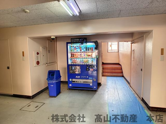 キャンパスシティ正門前Ⅱのエントランス