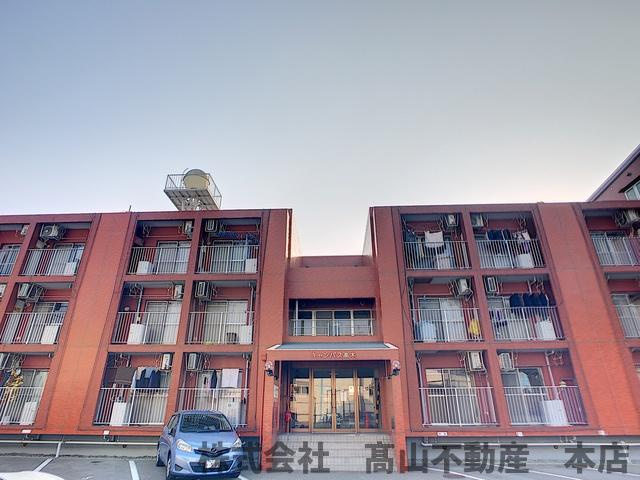 キャンパスシティ正門前Ⅱの駐車場