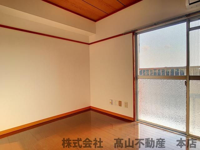 キャンパスシティ正門前Ⅱの洋室