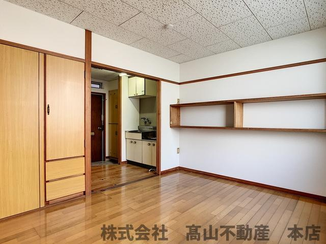 コーポしらいしAの洋室