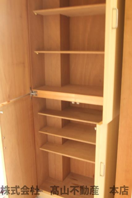 コーポしらいしBの収納