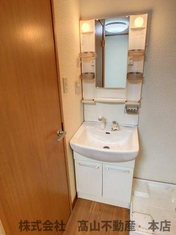 ジェニファー１１の洗面所