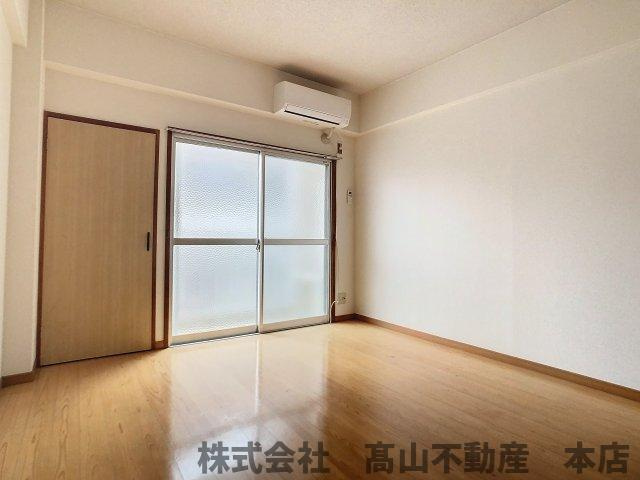 リベルタテイク７の居間・リビング