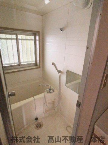 リベルタテイク７の浴室