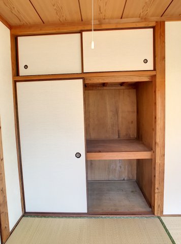 神谷ハイツの収納