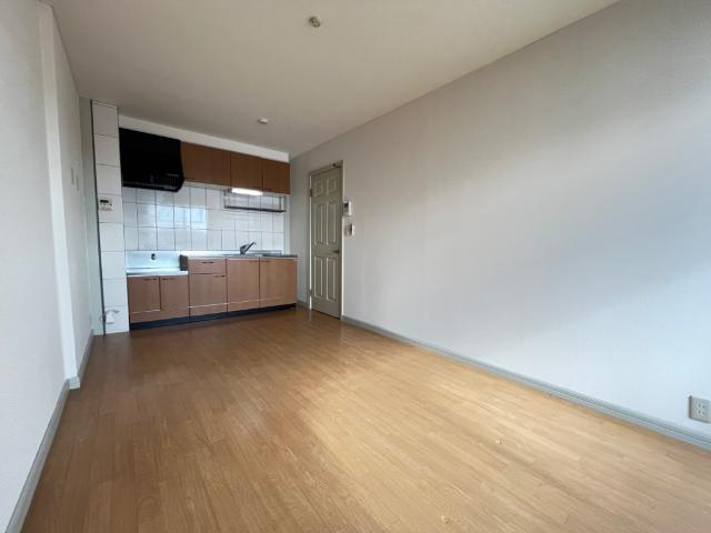 グランベル弐番館の居間・リビング|リビング