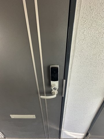 レーベンハート浄水 の玄関
