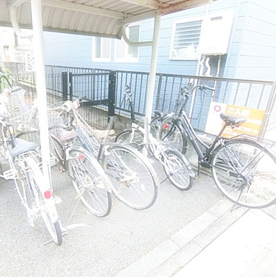 【その他共用部分】 | クレール赤羽 | 駐輪場です。