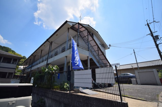 サンライズカワムラの外観