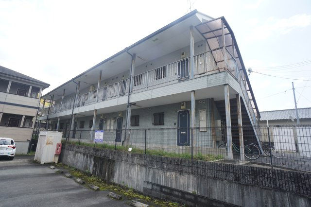 サンライズカワムラの外観