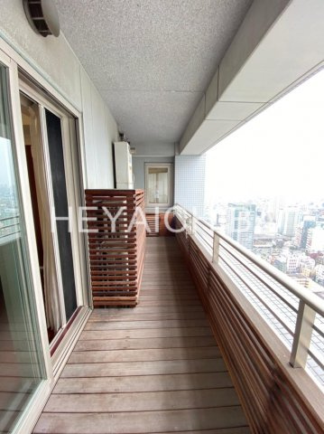 Brilliaタワー東京のバルコニー