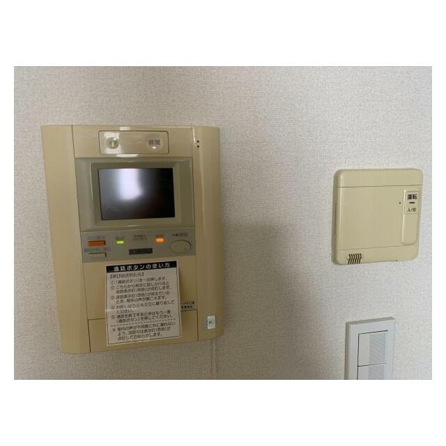 Brilliaタワー東京のセキュリティ|モニター付きインターフォン