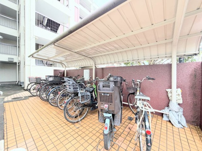 【駐輪場】 | ニチモ日吉第5コーポラス | ◆管理体制良好なマンションです。清潔感のあるエントランスに開放感のある住環境。