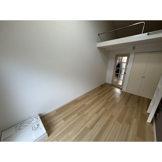 ガザニアの居間・リビング