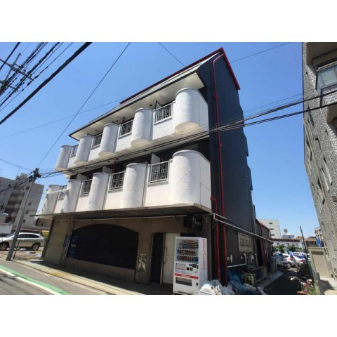 サルーテ熊谷の外観