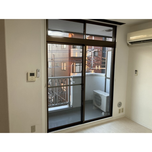 サルーテ熊谷の居間・リビング