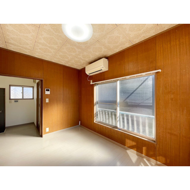 カリス毛呂山の居間・リビング