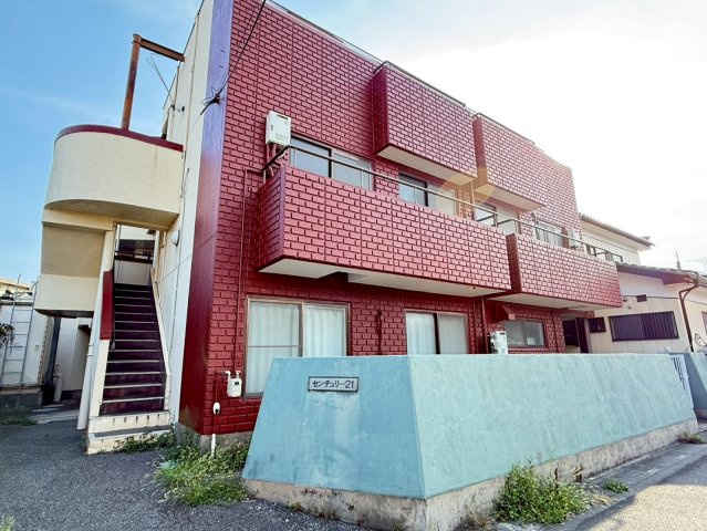 センチュリー21の外観|外観もきれいです