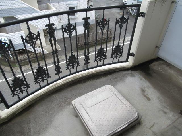 長島ビルのバルコニー