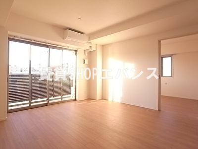 【居間・リビング】 | アルメール津田沼 | 使いやすいリビングです