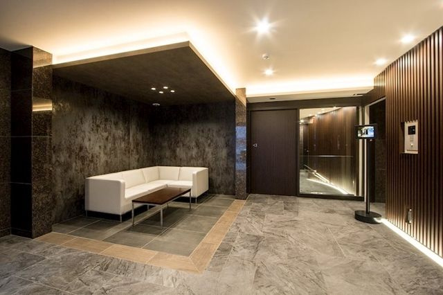 レジディア中目黒Ⅲのロビー