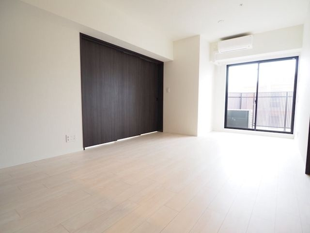 レジディア中目黒Ⅲの居間・リビング