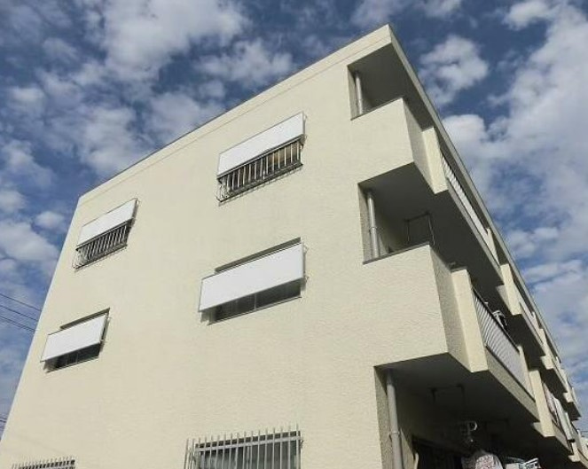 サンハイム新富の外観