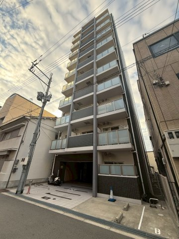 エスカーサ大阪WEST九条駅前