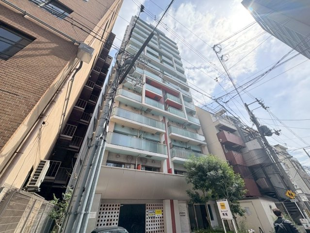 アーデン土佐堀