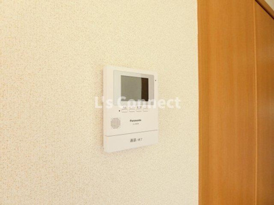 【セキュリティ】 | ソル・レヴェンテ | 突然の来客もＴＶモニターホンでしっかり確認。