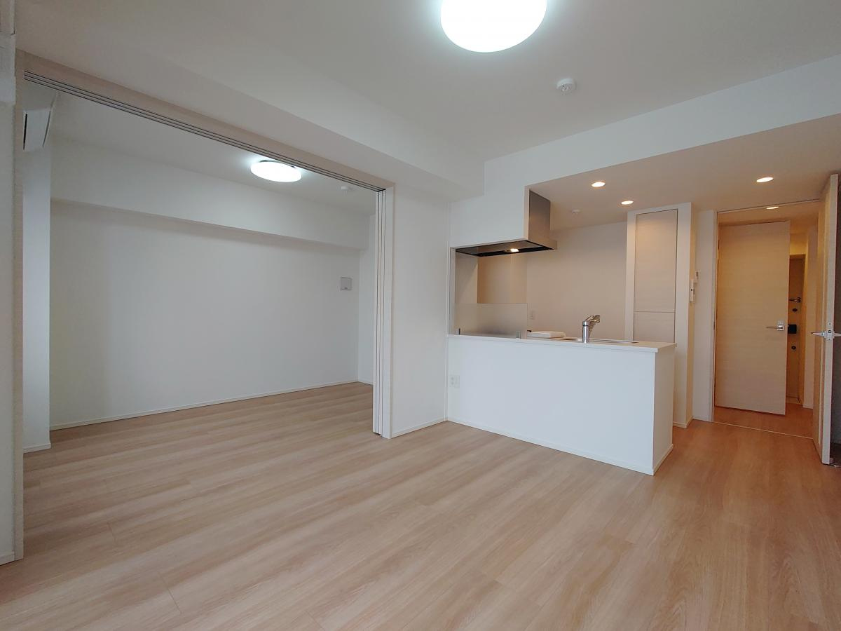 メイクス東向島Ⅱの居間・リビング