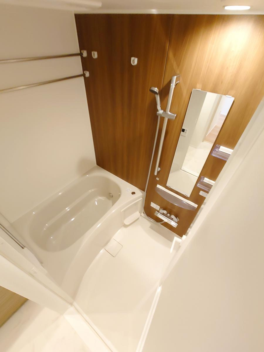 メイクス東向島Ⅱの浴室