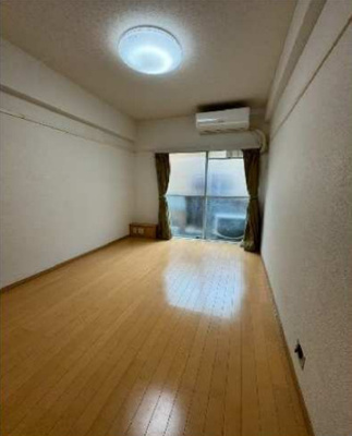 【居間・リビング】 | 中野ローヤルコーポ