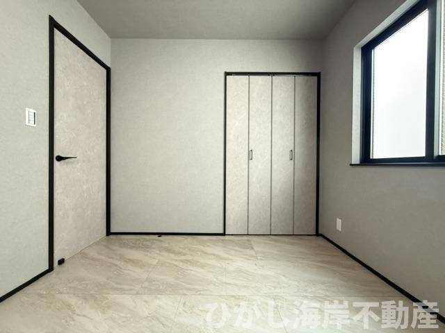 茅ヶ崎市柳島海岸　新築戸建　全６棟の子供部屋|4.5帖　サービスルーム