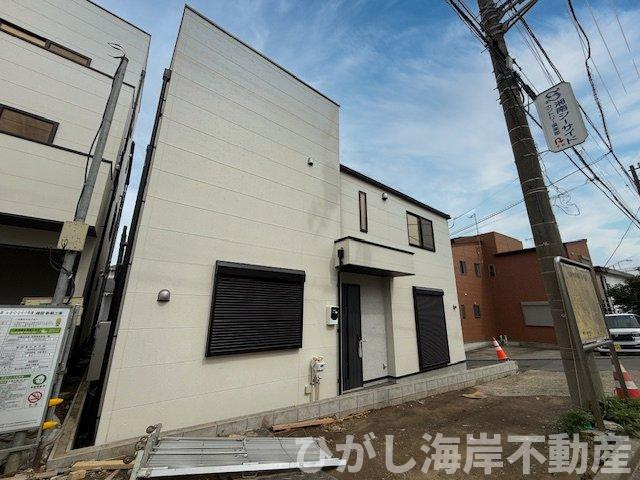 茅ヶ崎市柳島海岸　新築戸建　全６棟の外観|4月6日撮影　建築中　現地外観