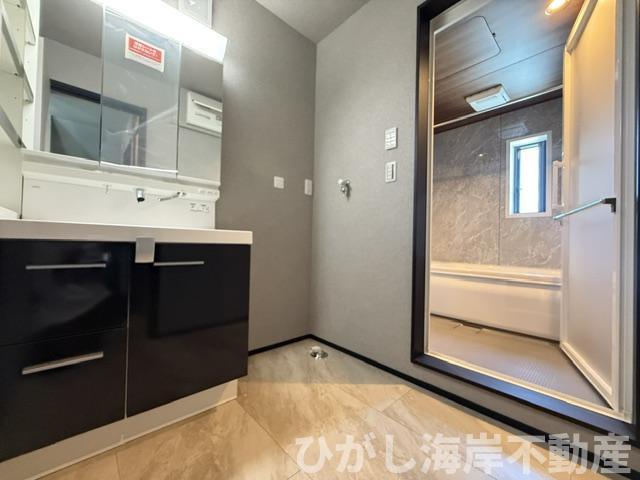 茅ヶ崎市柳島海岸　新築戸建　全６棟の脱衣所|脱衣スペース
