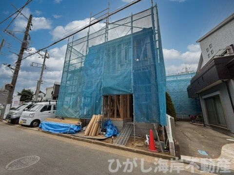 茅ヶ崎市香川1丁目　新築戸建　全２棟の外観|12月7日撮影　建築中　現地外観