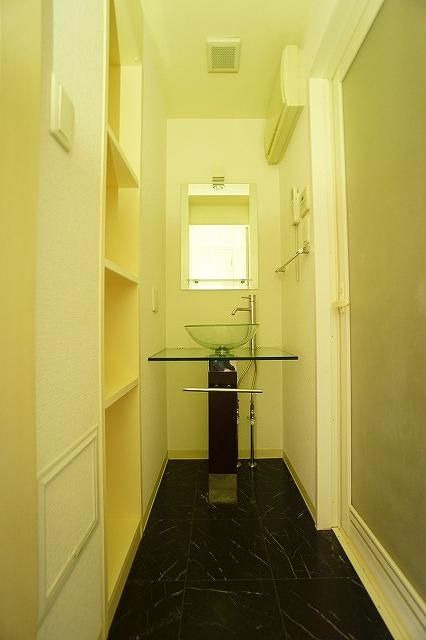 レジデンシャルヒルズヴィラスタイルのロビー