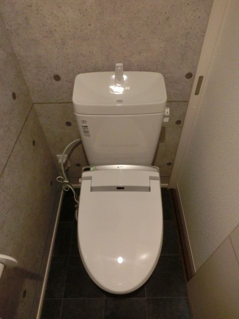 コンプレートSEKIJOUのトイレ