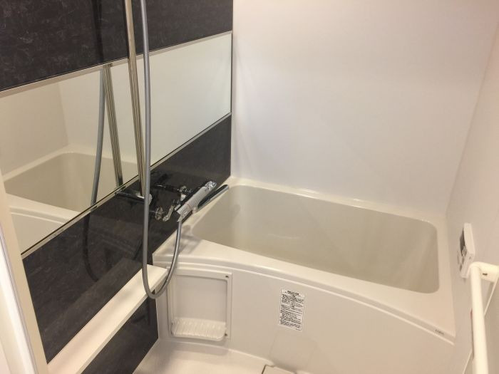 Rupieレジデンス渡辺通の浴室