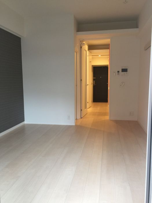 Rupieレジデンス渡辺通の居間・リビング