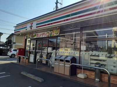 【周辺】 | サンパ | セブンイレブンまで669m