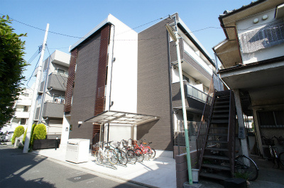 【外観】 | リブリ・Unitee | 外はこのようになっています