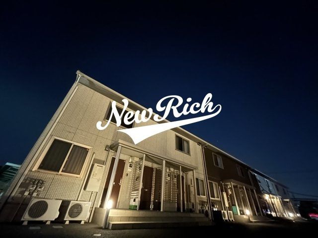 伊勢崎市宮子町のアパート