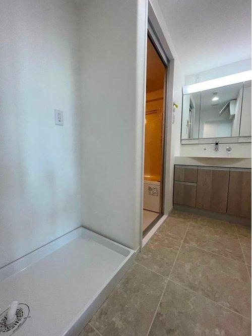 サーパス和合の洗面所