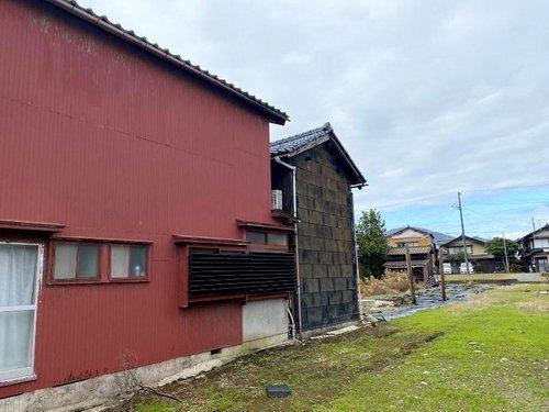 燕市吉田新町の外観