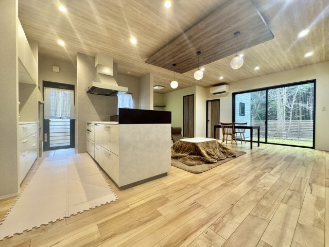 城里町大字石塚中古戸建の居間・リビング