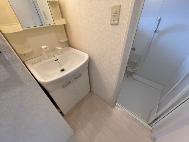 【独立洗面台】 | リブレアマリナ通り